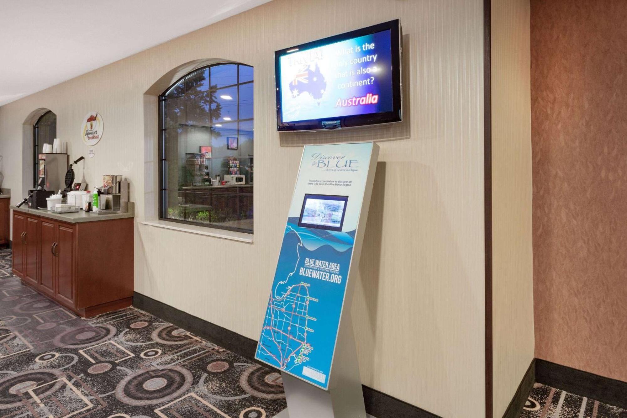 Super 8 By Wyndham Marysville/Port Huron Area Extérieur photo